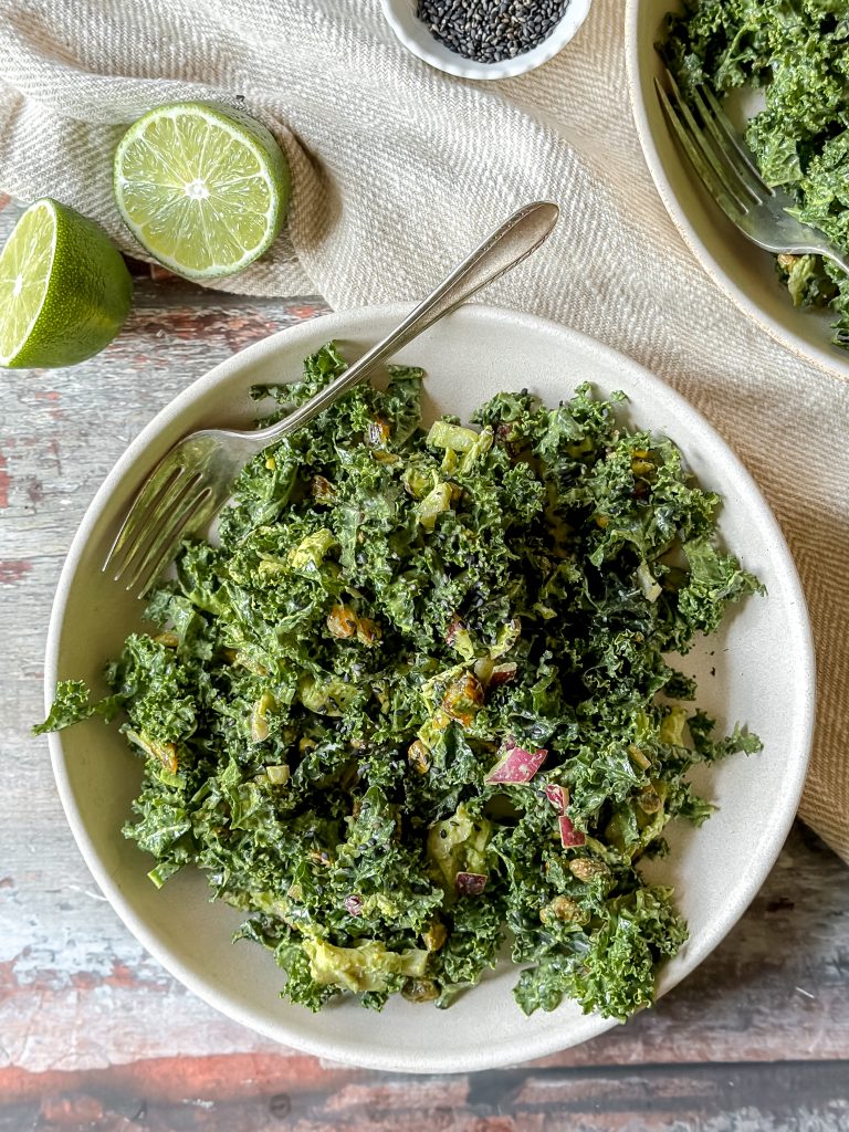 kale salad with chicken