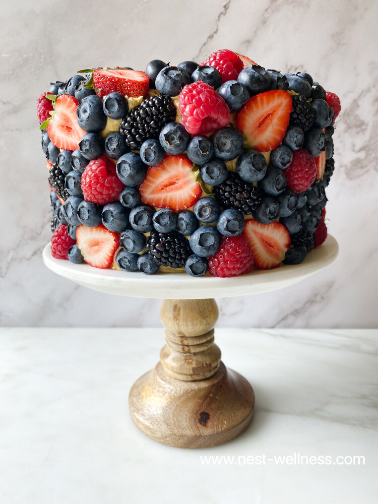 Paleo Mixed Berry Cake