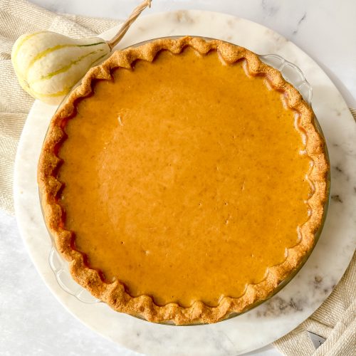 photo of a refined sugar free, gluten free pumpkin pie